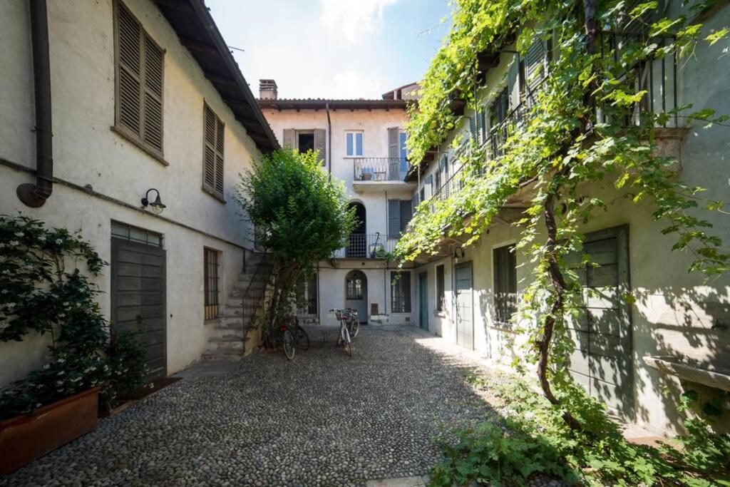 Hbhall Navigli 2 Apartment Milan Exterior photo